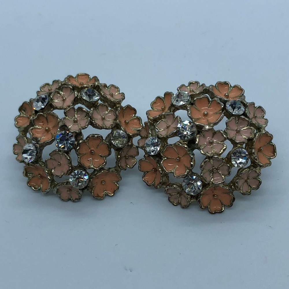 Flower and Clear Stone Pierced Earrings